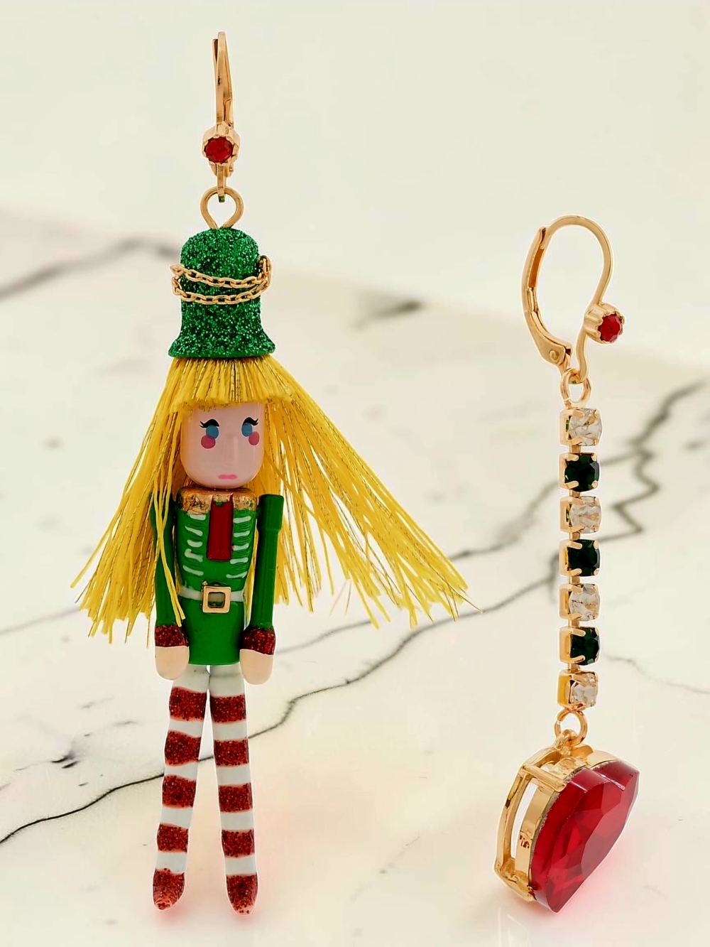 NWT Betsey Johnson Whismical Holiday Nutcracker Heart Mismatched Drop Earrings